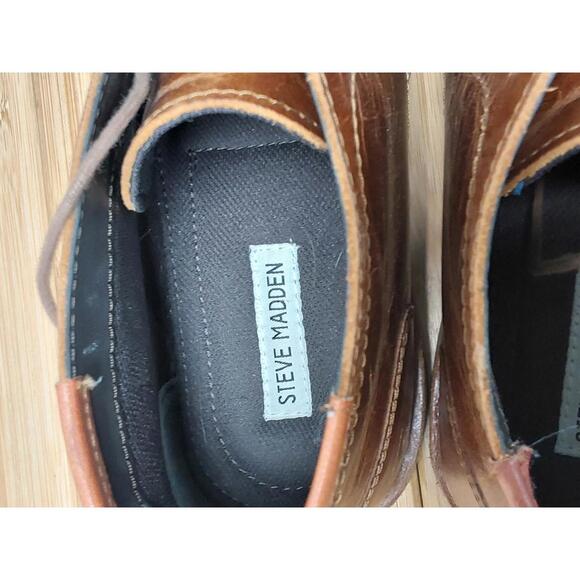 Stylish Steve Madden Brown Leather Boots - Picture 7 of 7